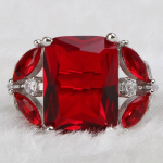 V&auml;&auml;riskivide s&otilde;rmus naistele Trendikas geomeetriaga h&otilde;bedane 925 ehted, ristk&uuml;lik, 12*16 mm rubiin, tsirkoon, naiste pulmapidu 7 punane