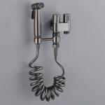 G1/2 seinale kinnitatav du&scaron;&scaron; k&auml;eshoitav k&auml;sibideesegisti vannikraan k&auml;sipihusti du&scaron;ipea nurkklapi kronstein kahekordne v&auml;ljalaskeava hall v&auml;rv