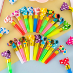 25 tk Peopuhur V&auml;rviline s&uuml;nnip&auml;evam&uuml;ratekitaja Juhusliku v&auml;rvi peo puhumissarved Viled Puhumine Festivali t&auml;histamise tarvikud 25pcs