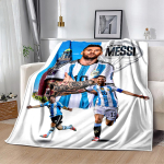 Messi Argentina p&auml;rand Sobiv tekk kontoritesse, reisimiseks, elutubadesse, samuti hea kingitus s&otilde;pradele ja perele. Sobib k&otilde;ikideks aastaaegadeks. 150cmx180cm