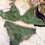 French Ultra Thin Bralette naiste aluspesu Top Sexy Deep V Push Up rinnahoidja komplekt Suvine mugavus hingav pesu ja alusp&uuml;ksid L