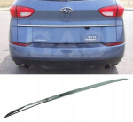 Subaru TRIBECA &ndash; kroomitud pagasiruumi siseviimistlus &ndash; tagaluugi aktsent &ndash; ​​esmaklassiline auto tagumine detail &ndash; s&auml;ra suurendaja