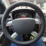 Auto k&auml;sitsi punutud rooliratta kate Ford Kuga Focus 2 C-MAX musta perforeeritud mikrokiudnaha jaoks koos n&otilde;elte ja niidikomplektidega