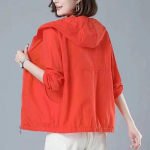 Suvine naiste jope &otilde;huke mantel vabaaja pikkade varrukatega kapuutsiga jope Naiste tuulepluus p&auml;ikesekaitsejope Suures suuruses v&auml;lisr&otilde;ivad M oranžpunane