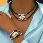 Moodne boheemlaste ehtekomplekt, kaelakee ja k&auml;ev&otilde;ru naistele