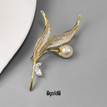 Elegantne tsirkooniumi ja p&auml;rlitega lehts&otilde;lg &ndash; luksuslik ja rafineeritud disain