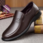 Ehtsast nahast k&auml;sit&ouml;&ouml;na valmistatud jalatsid Meeste p&auml;tsid Slip On Business vabaajajalatsid Klassikalised pehmest nahast Hombre hingavad meeste kingad Lamedad 43 pruun
