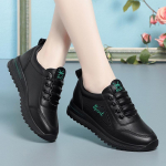 Kevad S&uuml;gis Pehme Sisetald Samet V&auml;ikesed Valged Kingad Naiste Uued Spordi Vabaaja Nahkkingad Keskealiste Eakate Tossud mood 35(Foot22.5cm)