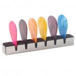 Kitarri keelpillide summuti ja 6 tk tselluloidkitarri valija, 6 keelne akustiline klassikaline kitarr h&otilde;be