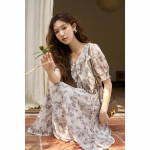 Mishow naiste kleit 2023. aasta suvine uus V-kaelusega puhvis varrukas, lilleline k&otilde;rge v&ouml;&ouml;kohaga prantsuse stiilis volangidega disainiga pullover-kleit MXC37L1513 S