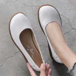 Valged ehtsast nahast naiste hingavad suvekingad Naiste lamedad libisemisp&uuml;ksid &uuml;mmargused varbad pehmed lamedad vabaajakingad 36 valge