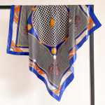 90 * 90 cm uus siidist sall naiste kevadsuvine dekoratiivne sall p&auml;ikesekaitsega reisisall S&uuml;gis- ja talvesall &otilde;huke v&auml;ljaanne 90*90cm