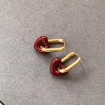 Kulla galvaniseeritud s&uuml;damega kaelakee ja armastusk&otilde;rvar&otilde;ngaste komplekt naistele &ndash; elegantne punase glasuuriga disain, k&otilde;rgekvaliteediline rangluukett RF539 Red punane