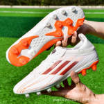 Unisex Piiri&uuml;lene AG Pikk Naast Madala S&auml;&auml;rega Jalgpallijalatsid - Libisemiskindlad, Hingavad, Noorte ja T&auml;iskasvanute Treening TF Jalatsid 41