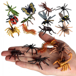 Partii 12 tk plastist realistlik putukamudel M&auml;nguasjad Viga Scorpion Bee