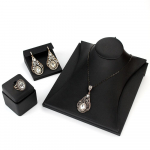 Elegantne Bohemia Grey kristallk&otilde;rvar&otilde;ngas kaelakees&otilde;rmus pulmaehtekomplektid 2023. aasta pruudi kingituseks m valge