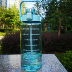 2L spordiveepudel &otilde;lgedega Kaasaskantav suure mahutavusega veepudelid Fitness Bike Cup Suvine k&uuml;lmaveekann ajamarkeriga sinine