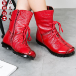 Moodsad naiste poolsaapad suures suuruses s&uuml;gisesed madala kontsaga kingad platvorm vabaaja naiste l&uuml;hikesed saapad Moodne pitsiga kokkuvolditav naiste jalatsid 698 4 punane