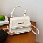 Stiilne &uuml;hev&auml;rviline PU-nahast naiste &otilde;lakott K&auml;ekott Disainiga V&auml;ike Crossbody kott Naiste klapiga k&auml;ekott 20x7x14cm