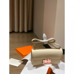 Ep palmumprint &uuml;lemine kiht veisenahast horisontaalne plaat kerge luksuslik stiil &uuml;he &otilde;la ristkorral naiste kott 24x4x12cm h&otilde;be/valge