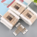 DIAMO &uuml;hekordselt kasutatav kahepoolne puidust pulgaga vatitupsuga meigipuhastusaplikaator