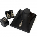 Elegantne Bohemia Grey kristallk&otilde;rvar&otilde;ngas kaelakees&otilde;rmus pulmaehtekomplektid 2023. aasta pruudi kingituseks m