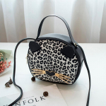 Moekas Crossbody kott t&uuml;drukutele, mitmek&uuml;lgne v&auml;ike &uuml;mmargune kott