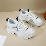 Naiste hingavast v&otilde;rgust tossud, mugavad n&ouml;&ouml;riga spordijalatsid Suvised paksud platvormiga k&otilde;ndimisjalatsid libisemiskindlad tennised naistele 35 beež