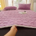 Talvised soojad flanellist kattemadratsid Avaleht &Uuml;hiselamu Pehme paks voodikate voodikate Queen-size voodilinad &Otilde;huke tepitud tatami matt 90x200cm sinine