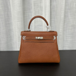 Fubaoma Sadulnahast Lai &Otilde;larihmaga K&auml;ekott Naistele K&otilde;rge Kvaliteediga K&auml;ekott Suure Mahutavusega 100 Suur Nahast &Uuml;he &Otilde;la Crossbody Kott 25x10x18cm pruun