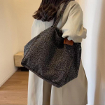 Suure mahutavusega leopardimustriline moekas &otilde;lakott naistele, lihtne ja isikup&auml;rane kandekott, mitmek&uuml;lgne ostukott Reisimiseks b (30cm<Max Length<50cm)