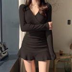 Mustad kootud soonikuga Midi-kleidid naistele V-kaelusega Elegantsed korea riided, pikkade varrukatega volangidega Bodycon-kleidid s&uuml;gisene L must