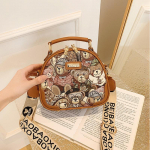 BEIBAOBAO Original Street Trend Naiste Crossbody kotid Mood l&otilde;uend PU Splicing Naiste k&auml;ekott Armsad Cartoon Bear Fresh One &otilde;lakotid naistele pruun