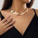 Euroopa-Ameerika ebaregulaarse kraega metallist kaelakee 01 Necklace 6085