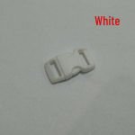 V&auml;rvilised ema ja lapse v&auml;ikesed pandlad, 1cm keskkonnas&otilde;bralik plast, suurus 29x15mm. Mother-Child Buckle Set valge