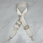 Reguleeritav trendikas Letter Style naiste ristkehaga kotirihm &ndash; laia rihmaga &otilde;larihma tarvik. Light Gold Buckle