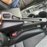2 tk Autoistme vahe t&auml;ide, istme vahe hoiukast, kott istmete vahele, konsooli organiseerija, kaunistus, interj&ouml;&ouml;r, auto lisavarustus