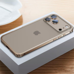 Luksuslik alumiiniumist p&otilde;rkeraud kaamerakaitsmega, metallist telefonikate iPhone 17 16 15 14 13 12 Pro Max jaoks, p&otilde;rutuskindel l&auml;bipaistev matt PC kate For iPhone 17 Pro kuldne