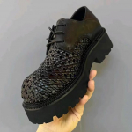 Toetage uut kr&uuml;pteeritud meeste puhta nahaga kudumise vabaaja ja mugavaid meeste kingi mitmek&uuml;lgne lahe &auml;ri Euroopa kaup k&otilde;rge tundlikkusega n&auml;gus 38 size (same as sports shoes 39 size)