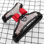 Peegeldavad koerarakmed Nailonist Pitbull Mops V&auml;ikesed Keskmised Koerad Rakmed Vest Bling Rhinestone Bowknot Koeratarvikud Lemmikloomatarbed (Red,S Neck (22-24cm)) punane