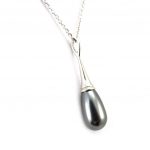 Les Tr&eacute;sors De Lily [K4106] &ndash; hall 'Perla' h&otilde;bedane kaelakee hall