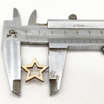 100 TK Puidust k&auml;sit&ouml;&ouml; Viieharuline t&auml;ht &otilde;&otilde;nes puitlaast k&auml;sitsi valmistatud aksessuaarid isetegemise tarvikud 20mm 100pcs