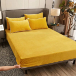 Pehme sametist voodilina elastsete ribadega libisemiskindlad reguleeritavad madratsikatted &uuml;hekordsete pehmete soojade ja mugavate voodikatete jaoks 120x200cm Only a Sheet