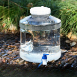 7,5 l laia suuga &uuml;mmargune kraaniga &auml;mber, toidukvaliteediga PC puhas vee &auml;mber, v&auml;listingimustes kasutatav majapidamisjoogivee &auml;mber, mineraalvee &auml;mber