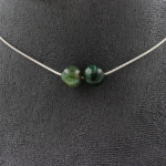 Pierres et Min&eacute;raux. Collier 2 perles Mica vert de Tanzanie qualit&eacute; 5A 8 mm. Chaine en Collier femmes, hommes. Taille personnalisab
