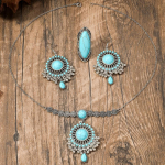 Retro etniline t&uuml;rkiissinine boheemlaste k&otilde;rvar&otilde;ngad, s&otilde;rmused ja kaelakee komplekt naistele