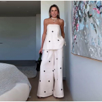 Naiste vabad laia s&auml;&auml;rega p&uuml;kste komplekt Seksikas &otilde;lavardadeta &uuml;laosa, mugavad vabad p&uuml;ksid 2025. aasta kevad- ja suvemood S valge