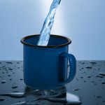 2 tk Metallist Vintage Joogin&otilde;u Kontor Selge Kruus Klaasid Emailkruusid Hulgim&uuml;&uuml;k Telkimine Kohv Tee sinine