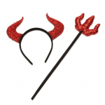 Halloweeni deemoni sarve juuksepael Deemoni kolmnurga kahvlikomplekt, mis sobib Halloweeni m&auml;ngu riietamiseks