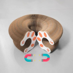 Kassi akordioni m&auml;nguasi Maagiline kassi kraapiv kartongist interaktiivne kraapimispadi kassim&auml;nguasi koos palliga kokkupandava kassikraabitsk&auml;pa akordioni m&auml;nguasjaga 1pc